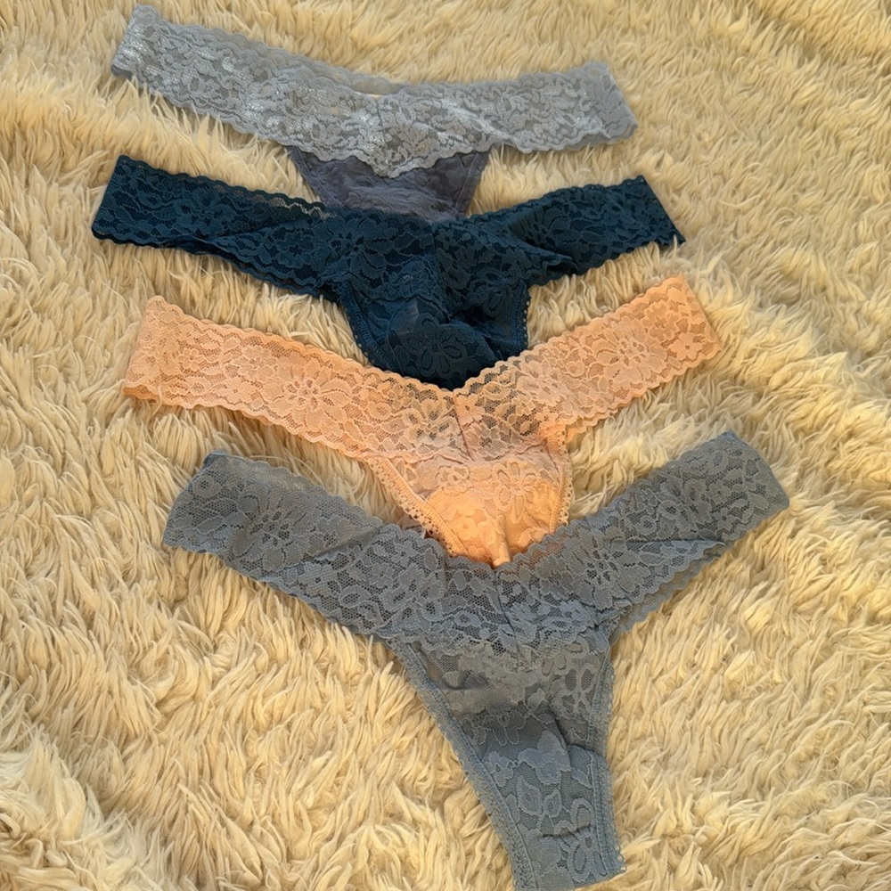 Hanky Panky low rise thongs bundle (4)